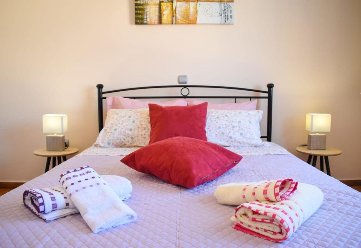 Cozy Flat On The Main Square, 10Min To The Sea Villa Каламата Екстериор снимка