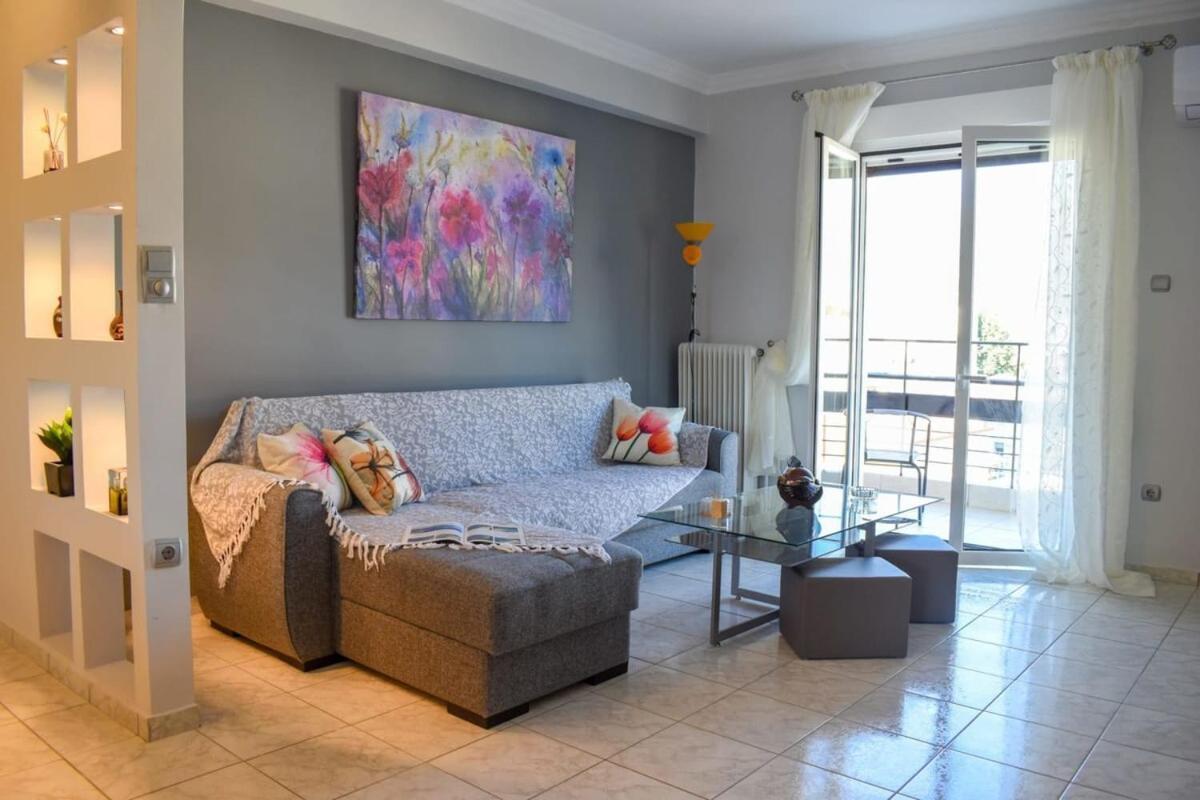 Cozy Flat On The Main Square, 10Min To The Sea Villa Каламата Екстериор снимка