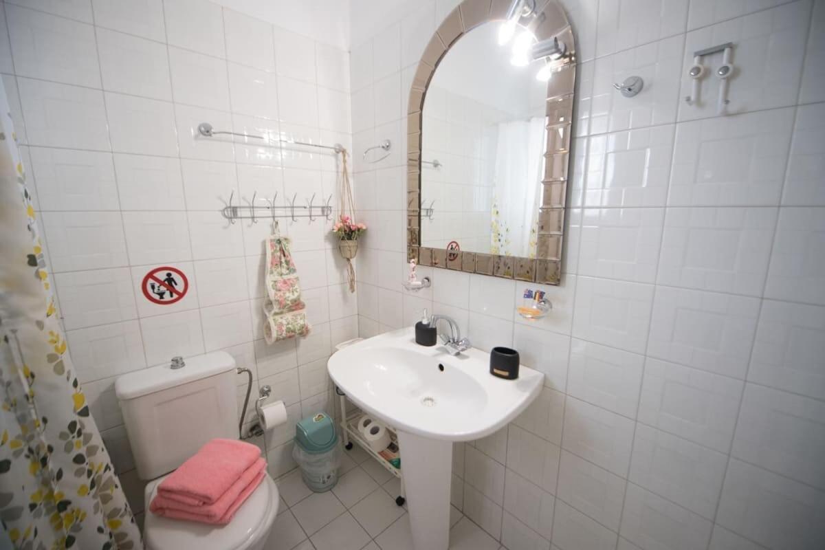 Cozy Flat On The Main Square, 10Min To The Sea Villa Каламата Екстериор снимка